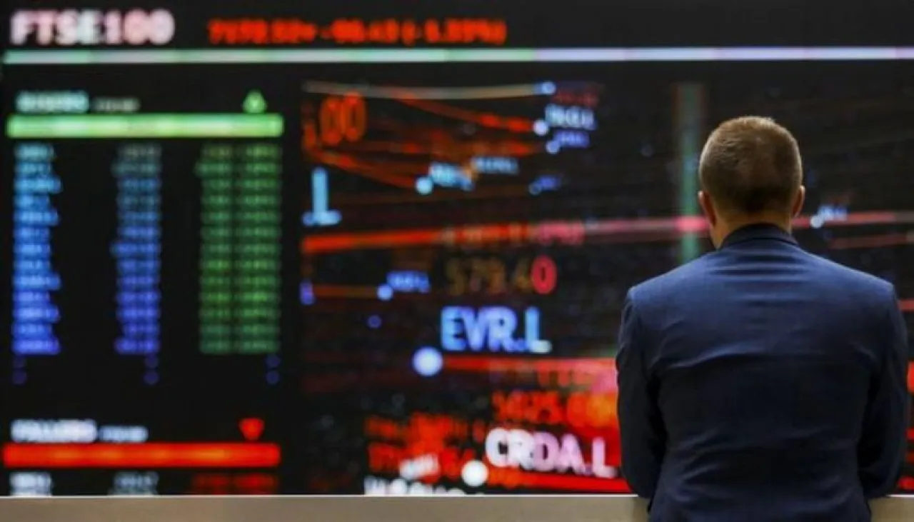 الأسهم الأوروبية تتراجع مع إعادة تقييم هدنة إيران وإسرائيل الأسهم الأوروبية تتراجع مع إعادة تقييم هدنة إيران وإسرائيل
